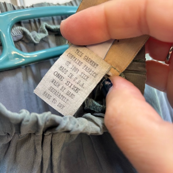 URU Kristine St Rrik Silk Green Blue Tie-Dye Pull On Pencil Pants Medium - Picture 9 of 9